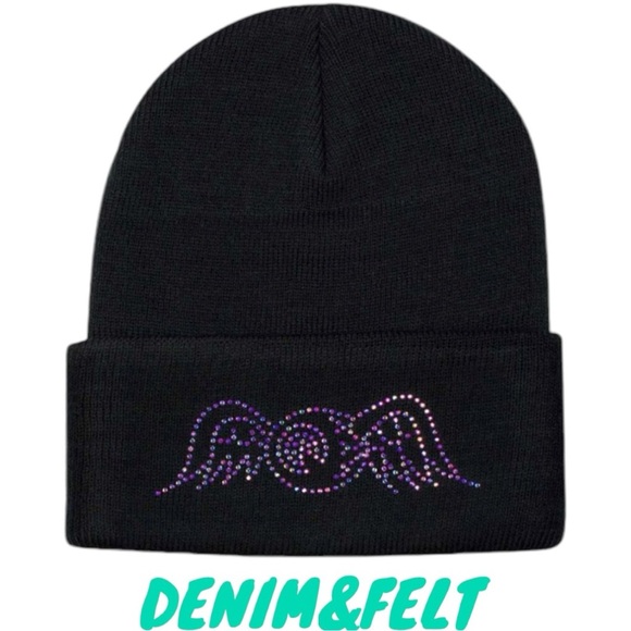 VON DUTCH BLACK FLYING EYEBALL RAINBOW RHINESTONE BEANIE/HAT | NEW/NWT!👀💜 - Picture 1 of 2